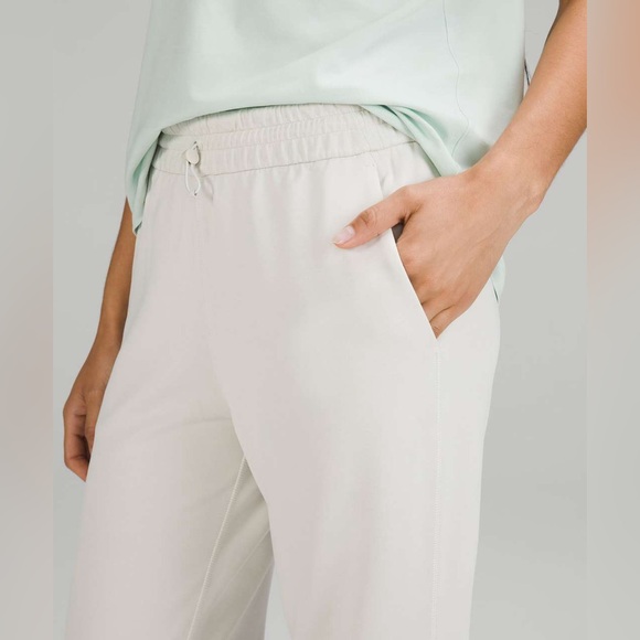 NEW Lululemon Softstreme High-Rise Pant Full Length Athleisure Activewear Casual - Picture 3 of 16